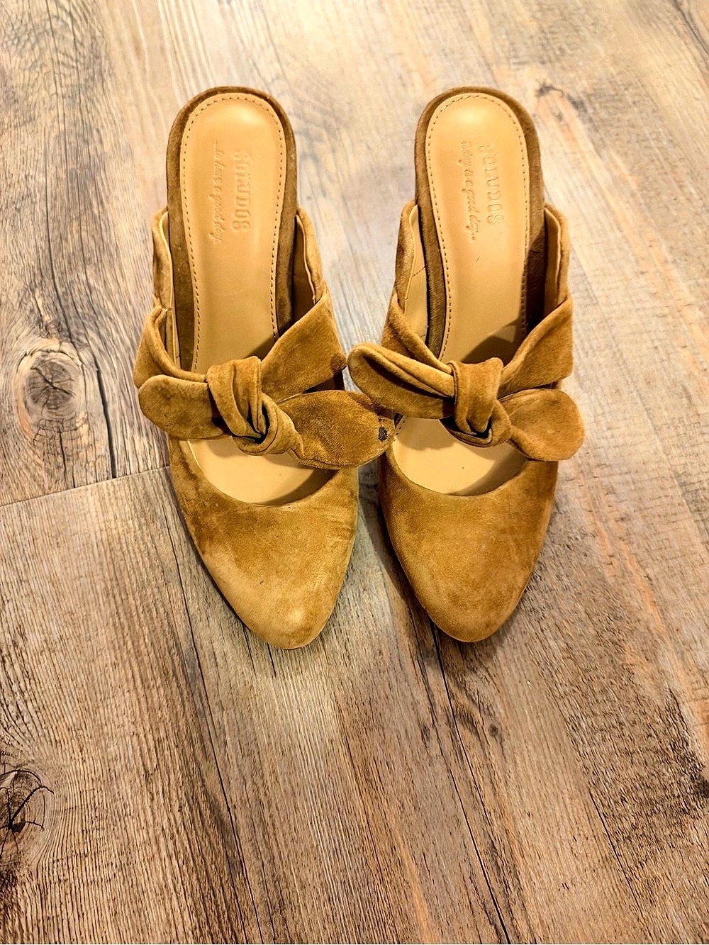 Soludos Suede Bow Mule Heels in Tan US 6